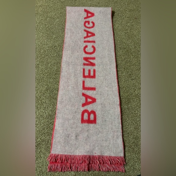 Balenciaga Cashmere Scarf - Picture 6 of 8